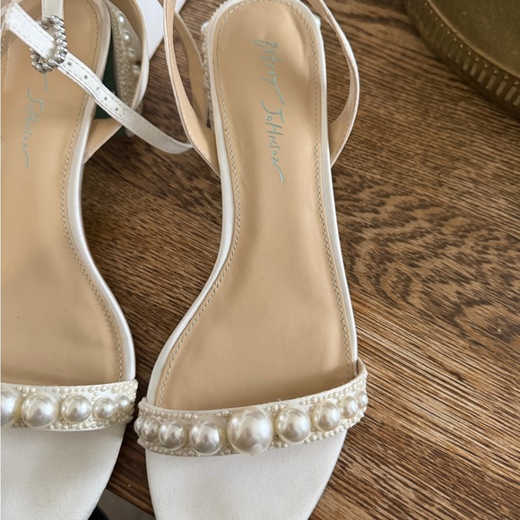 Betsey Johnson Pearl Embellished White Sandals - Picture 6 of 10